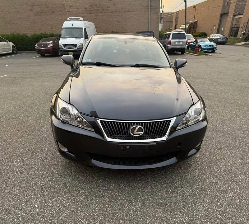 2010 Lexus IS 2nd Gen - Image 2 of 12