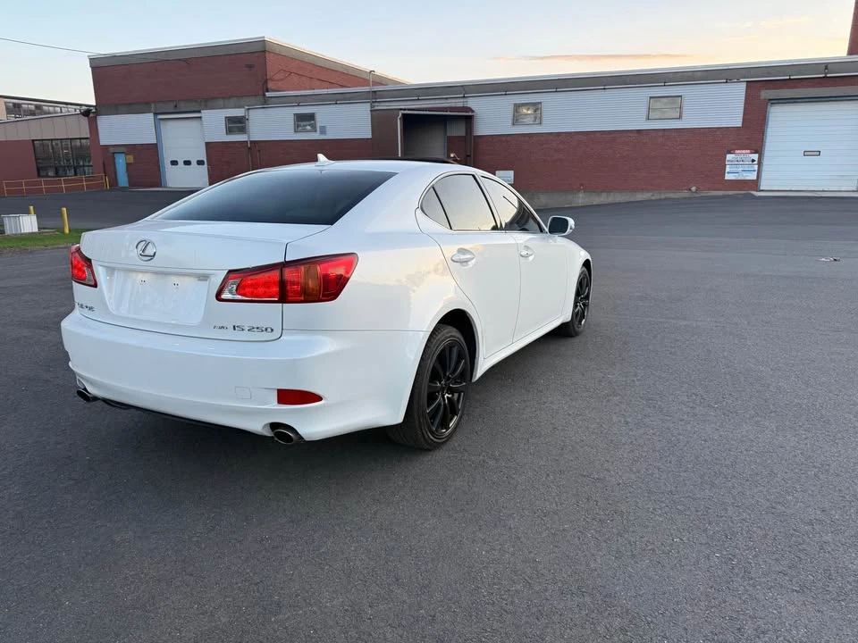 2010 Lexus IS 2nd Gen - Image 2 of 12