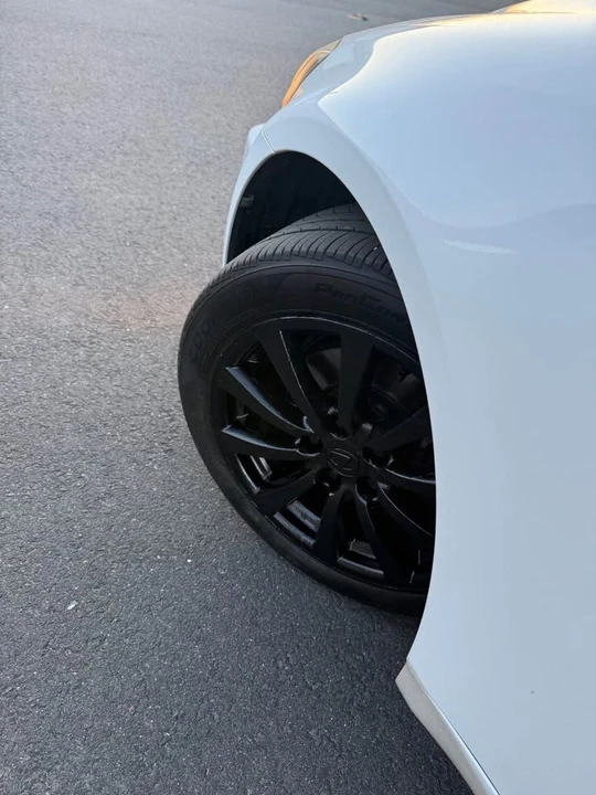2010 Lexus IS 2nd Gen - Image 11 of 12