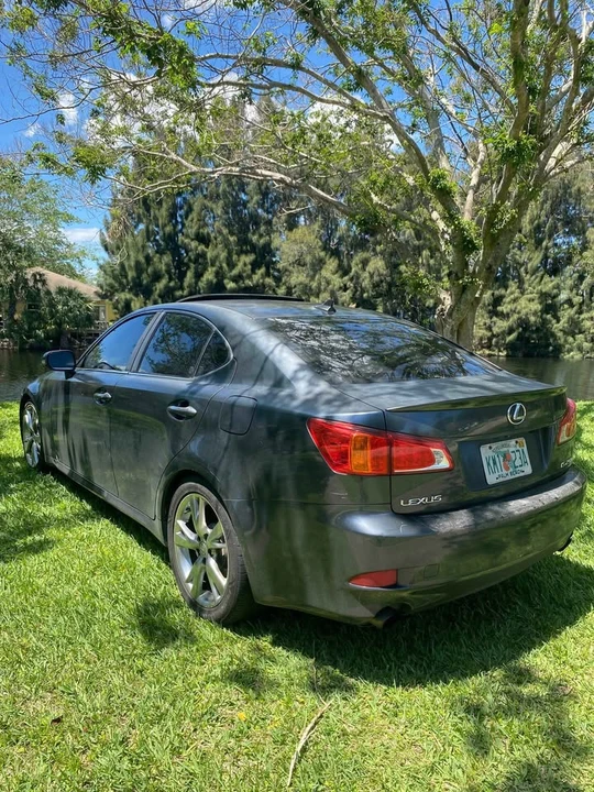 2010 Lexus IS 2nd Gen - Image 3 of 20
