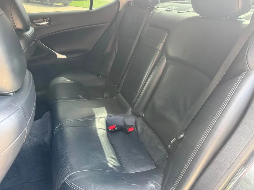 2010 Lexus IS 2nd Gen - Image 7 of 9