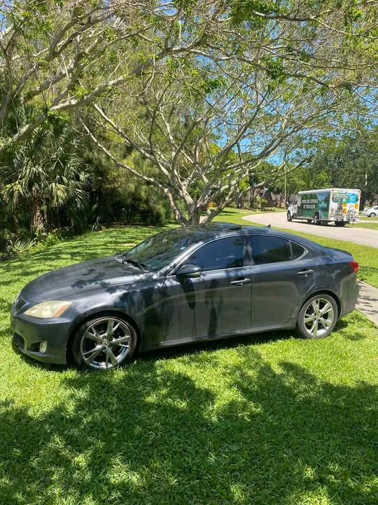 2010 Lexus IS 2nd Gen - Image 2 of 20
