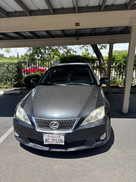 2010 Lexus IS 2nd Gen - Image 12 of 16
