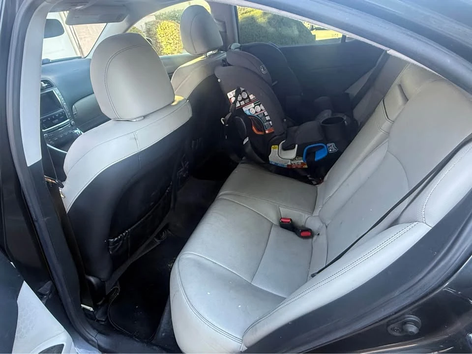 2010 Lexus IS 2nd Gen - Image 7 of 10