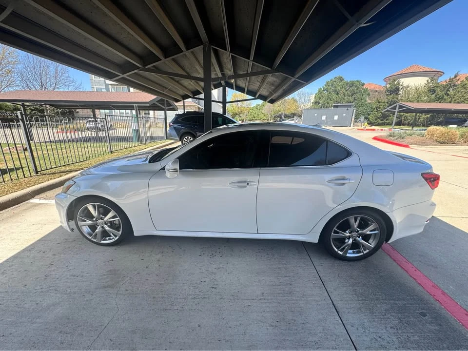2010 Lexus IS 2nd Gen - Image 3 of 12
