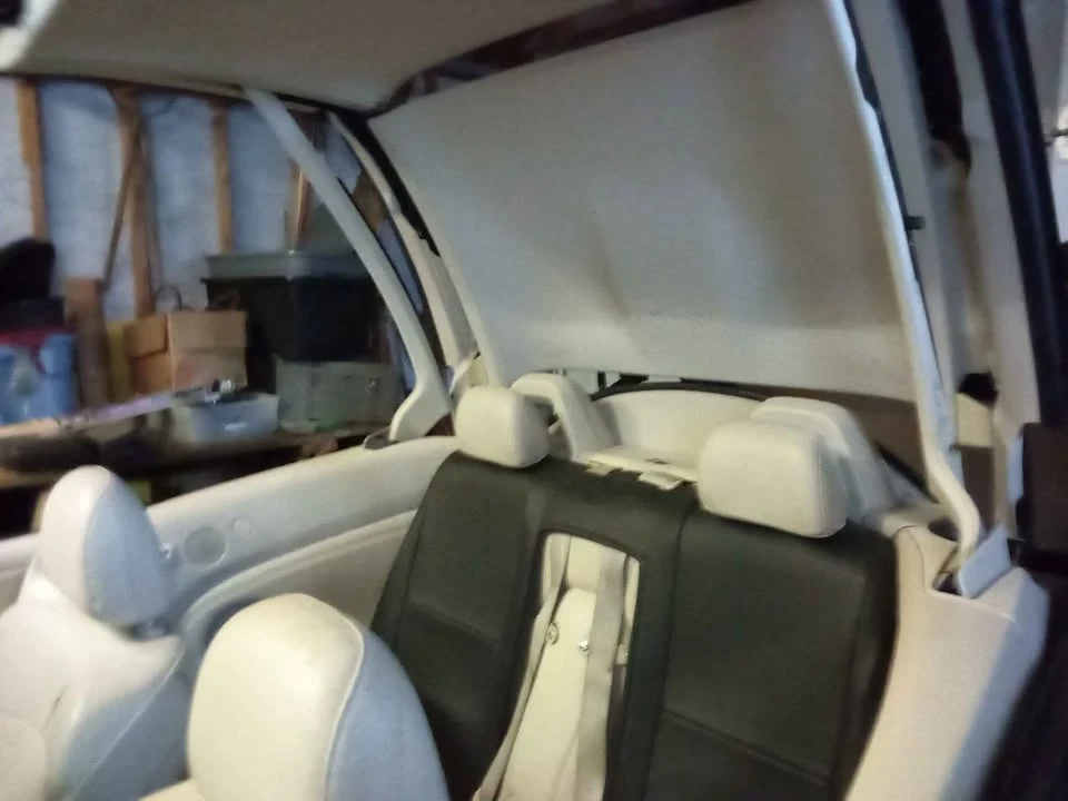 2010 Lexus IS 2nd Gen - Image 6 of 13