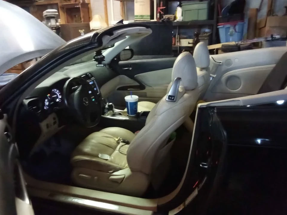 2010 Lexus IS 2nd Gen - Image 5 of 13