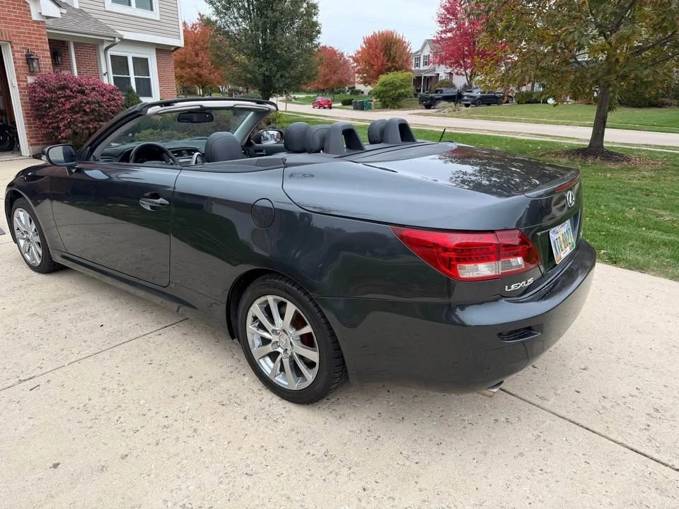2010 Lexus IS 2nd Gen - Image 5 of 11