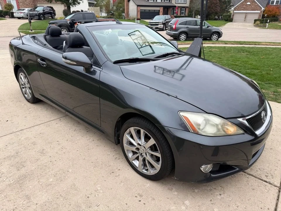 2010 Lexus IS 2nd Gen - Image 3 of 11