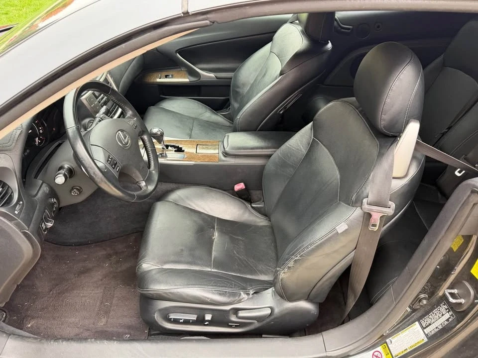 2010 Lexus IS 2nd Gen - Image 9 of 11