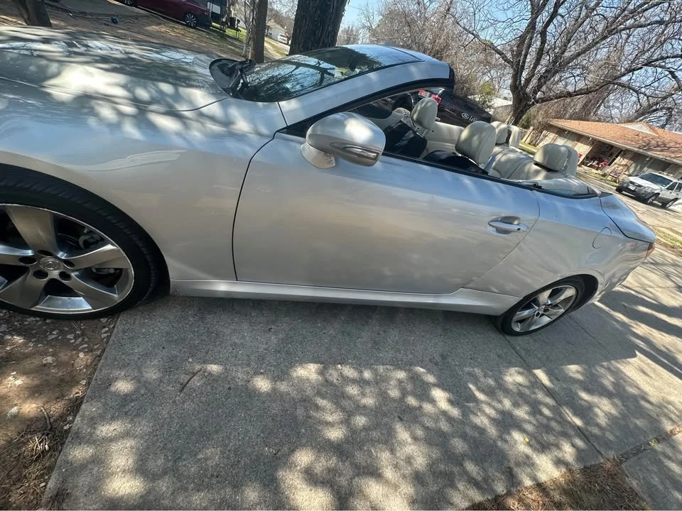 2010 Lexus IS 2nd Gen - Image 2 of 3