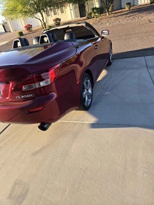 2010 Lexus IS 2nd Gen - Image 12 of 21