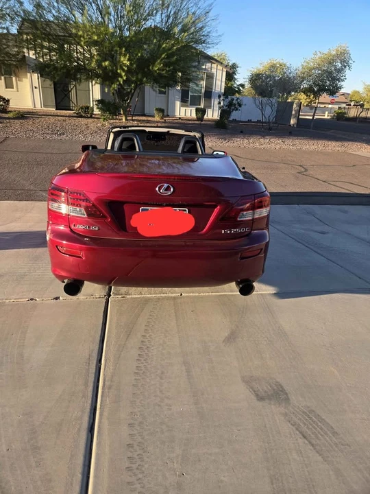 2010 Lexus IS 2nd Gen - Image 11 of 21