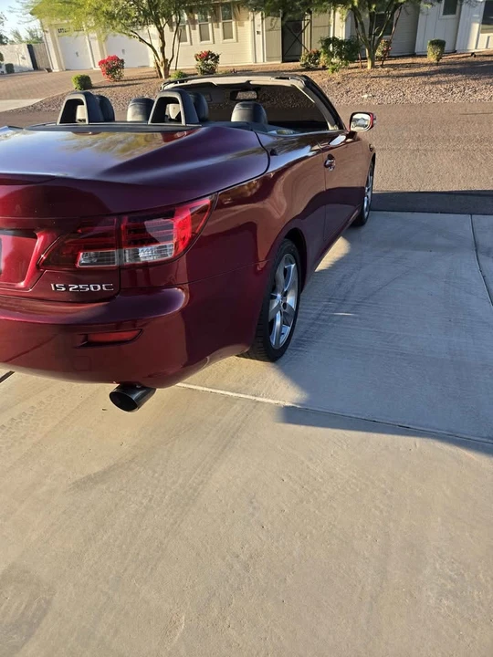 2010 Lexus IS 2nd Gen - Image 8 of 21