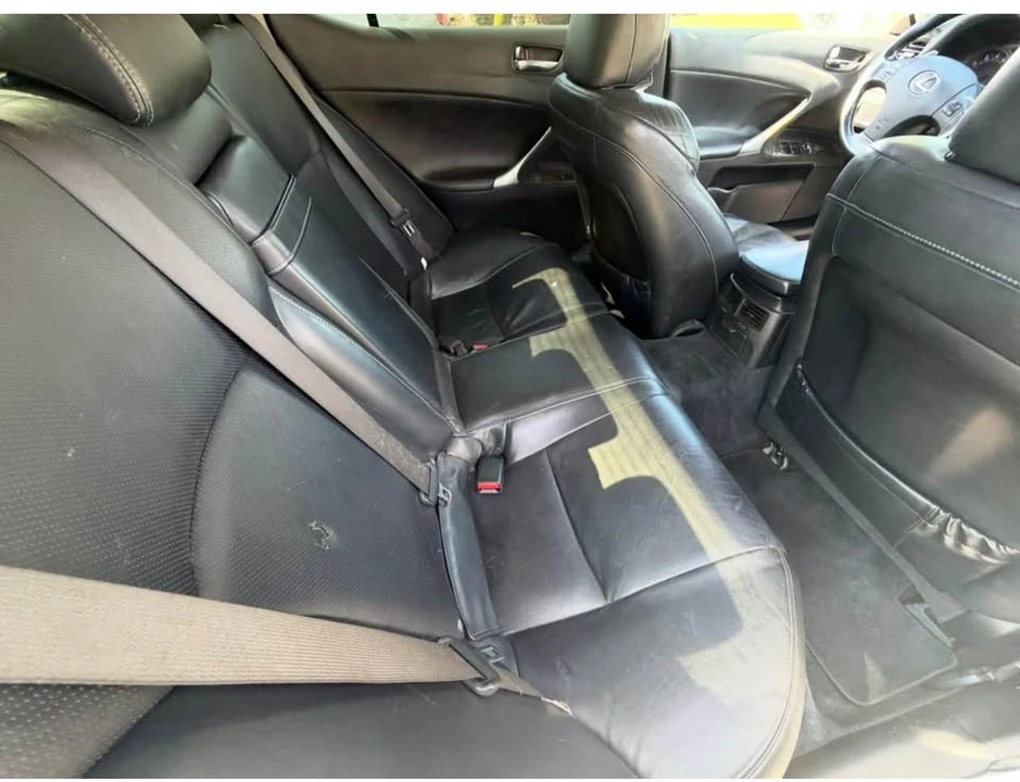 2010 Lexus IS 2nd Gen - Image 7 of 8