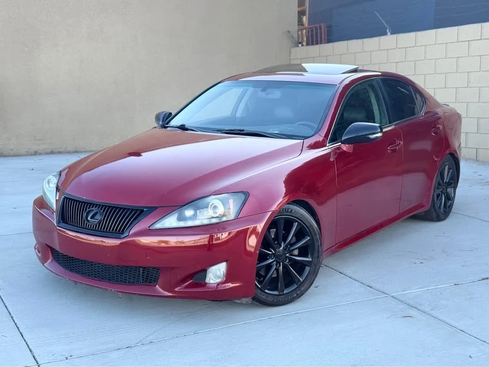 2010 Lexus IS 2nd Gen - Image 2 of 7