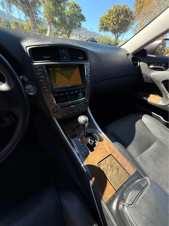 2010 Lexus IS 2nd Gen - Image 10 of 10