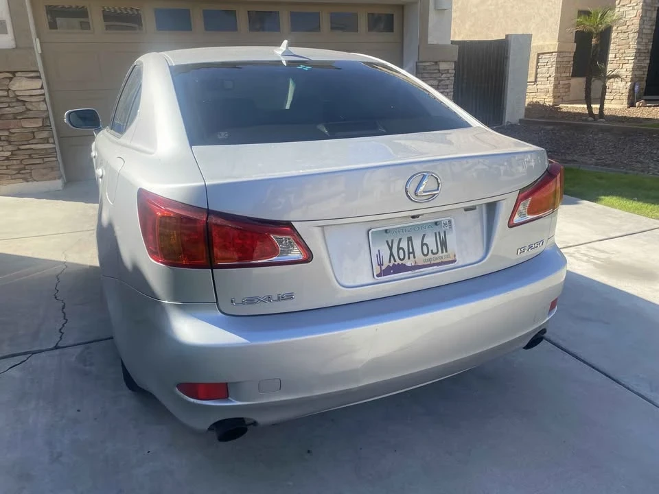 2010 Lexus IS 2nd Gen - Image 3 of 5