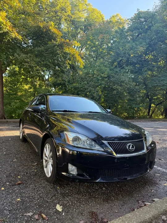 2010 Lexus IS 2nd Gen - Image 10 of 10