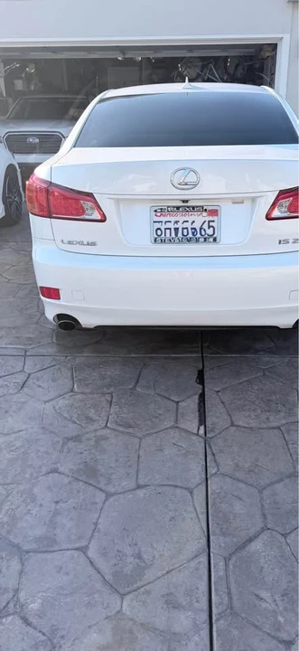 2010 Lexus IS 2nd Gen - Image 6 of 8