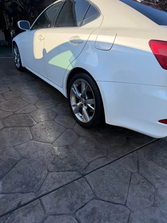 2010 Lexus IS 2nd Gen - Image 5 of 8