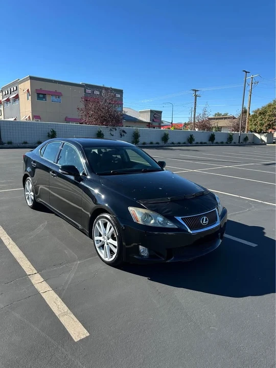 2010 Lexus IS 2nd Gen - Image 2 of 6