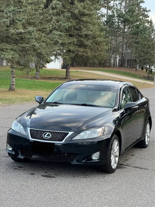 2010 Lexus IS 2nd Gen - Image 2 of 19