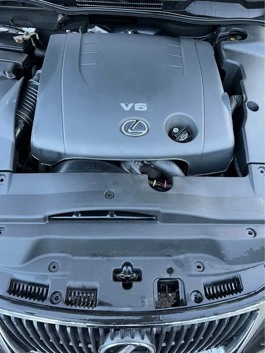 2010 Lexus IS 2nd Gen - Image 19 of 19