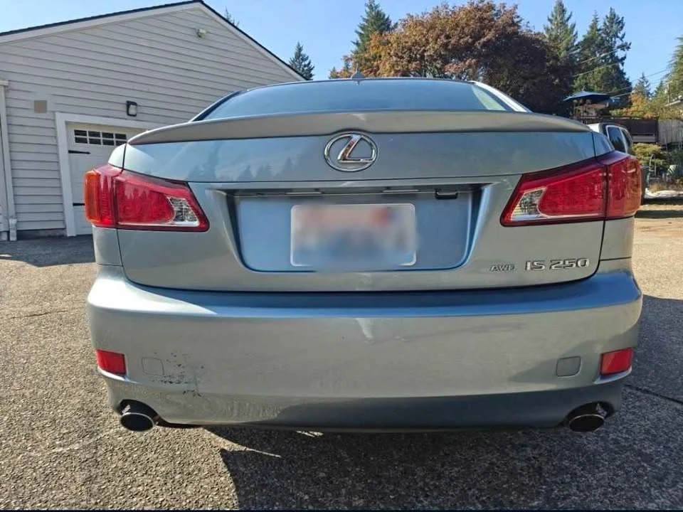 2010 Lexus IS 2nd Gen - Image 3 of 12
