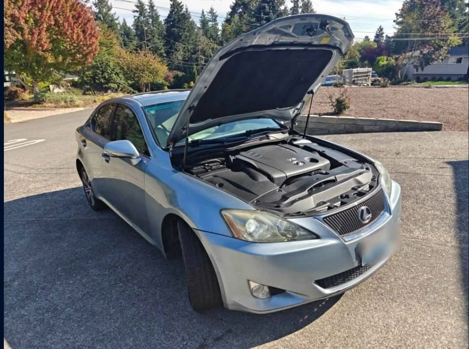 2010 Lexus IS 2nd Gen - Image 12 of 12