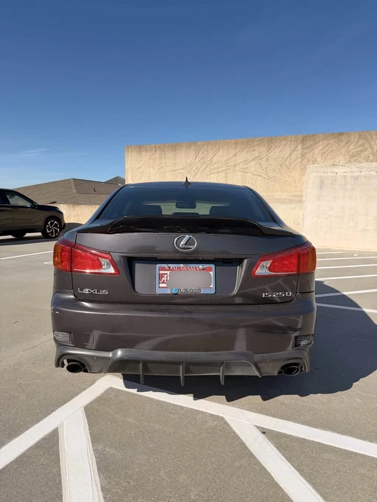 2010 Lexus IS 2nd Gen - Image 19 of 20