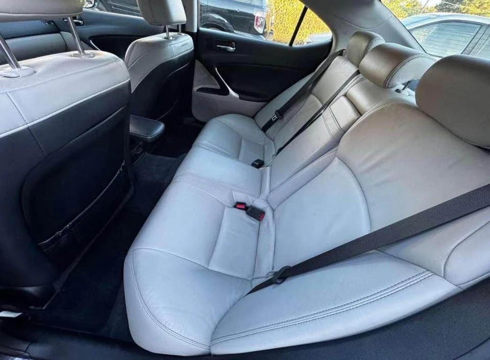 2010 Lexus IS 2nd Gen - Image 7 of 7
