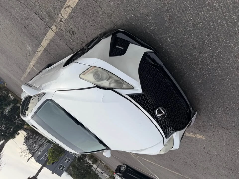 2010 Lexus IS 2nd Gen - Image 2 of 9