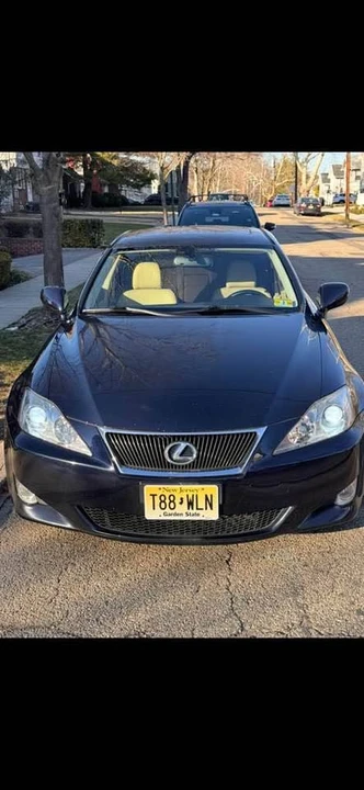 2010 Lexus IS 2nd Gen - Image 3 of 18