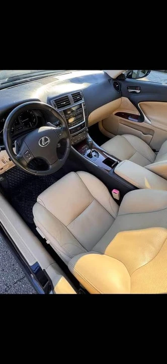 2010 Lexus IS 2nd Gen - Image 8 of 18