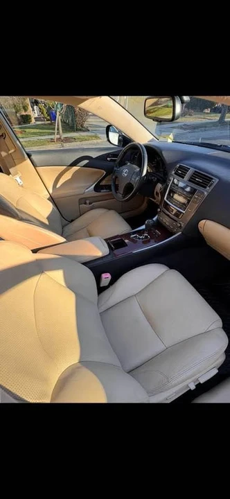 2010 Lexus IS 2nd Gen - Image 12 of 18