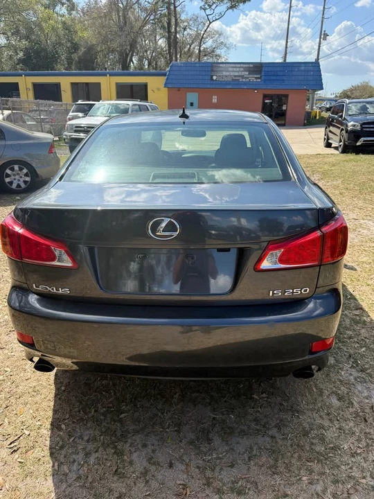 2010 Lexus IS 2nd Gen - Image 4 of 20