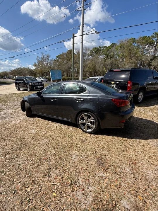 2010 Lexus IS 2nd Gen - Image 6 of 20