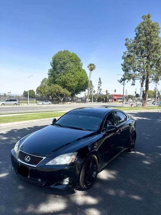 2010 Lexus IS 2nd Gen - Image 13 of 13