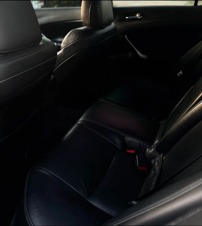 2010 Lexus IS 2nd Gen - Image 5 of 6