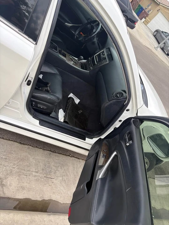 2010 Lexus IS 2nd Gen - Image 3 of 10