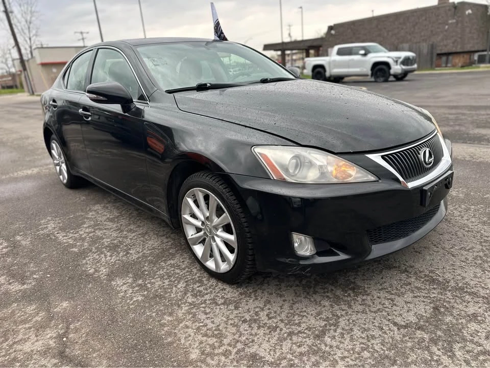 2010 Lexus IS 2nd Gen - Image 9 of 18