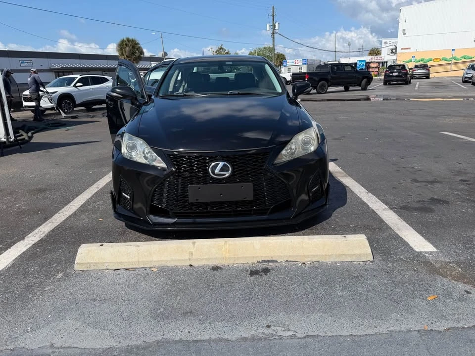 2010 Lexus IS 2nd Gen - Image 10 of 11