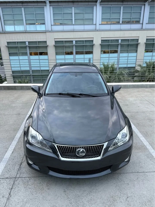 2010 Lexus IS 2nd Gen - Image 3 of 20