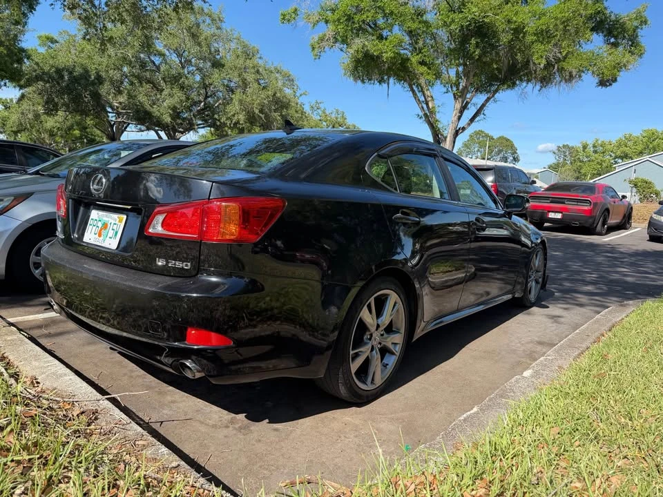 2010 Lexus IS 2nd Gen - Image 2 of 11