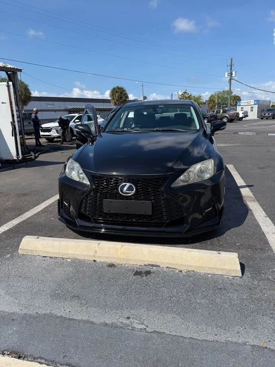 2010 Lexus IS 2nd Gen - Image 11 of 11