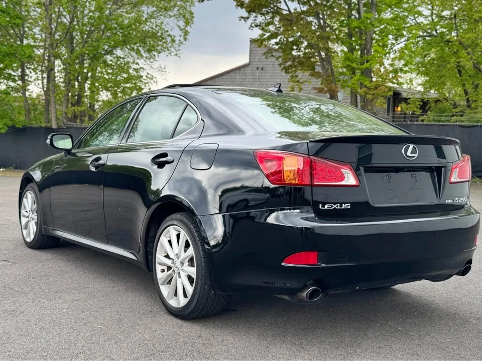 2010 Lexus IS 2nd Gen - Image 7 of 20