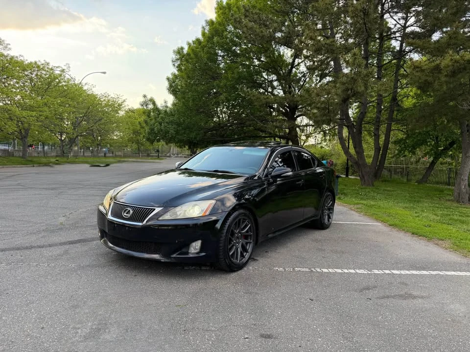 2010 Lexus IS 2nd Gen - Image 4 of 15