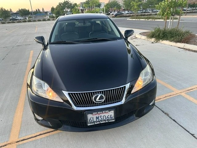 2010 Lexus IS 2nd Gen - Image 9 of 20