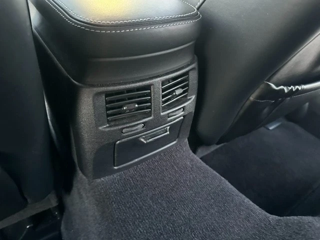 2010 Lexus IS 2nd Gen - Image 15 of 20
